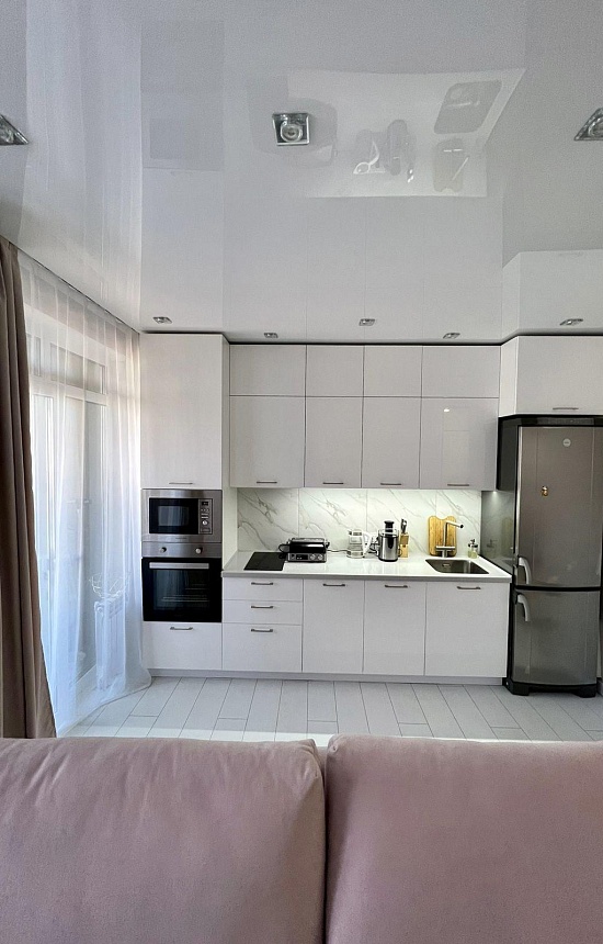 Кухонный гарнитур Modern white glossy